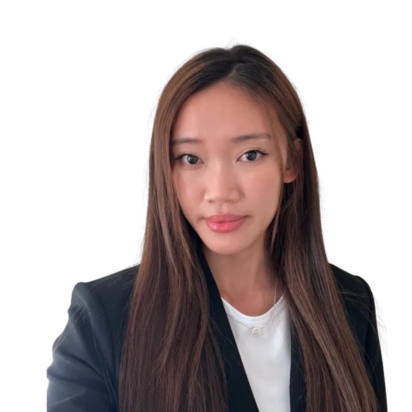 Cayla Huang